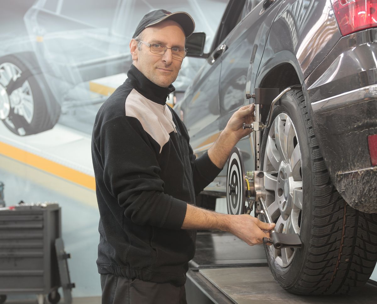 Wheel alignment